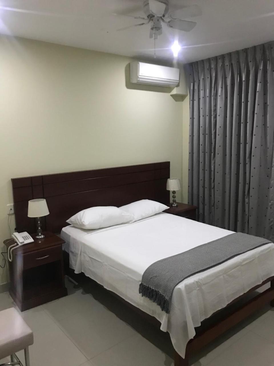 Lc Hoteles Piura Exterior foto